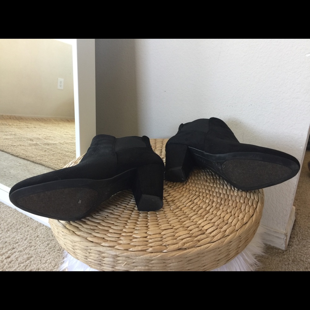 Booties perfect condition - Picture 3 of 4